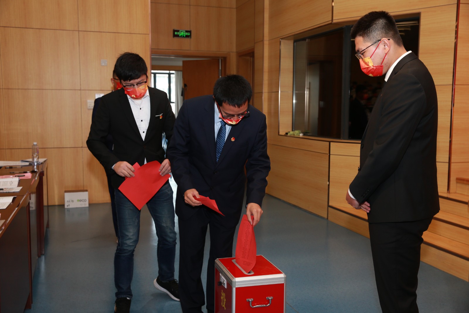 1635155179912719.jpg 1635155179912719.jpg