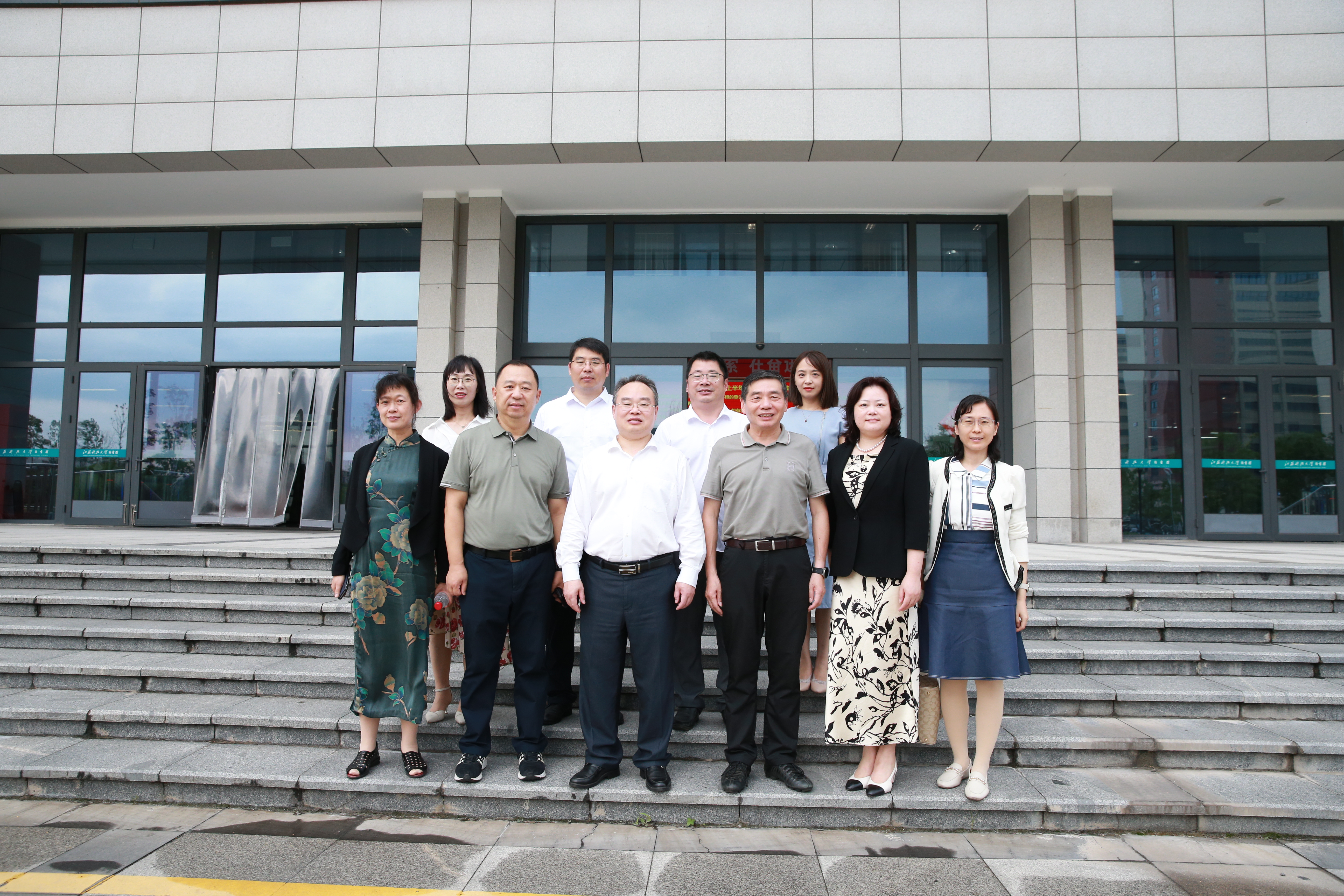 1688710526245051.jpg WUK_3214.jpg