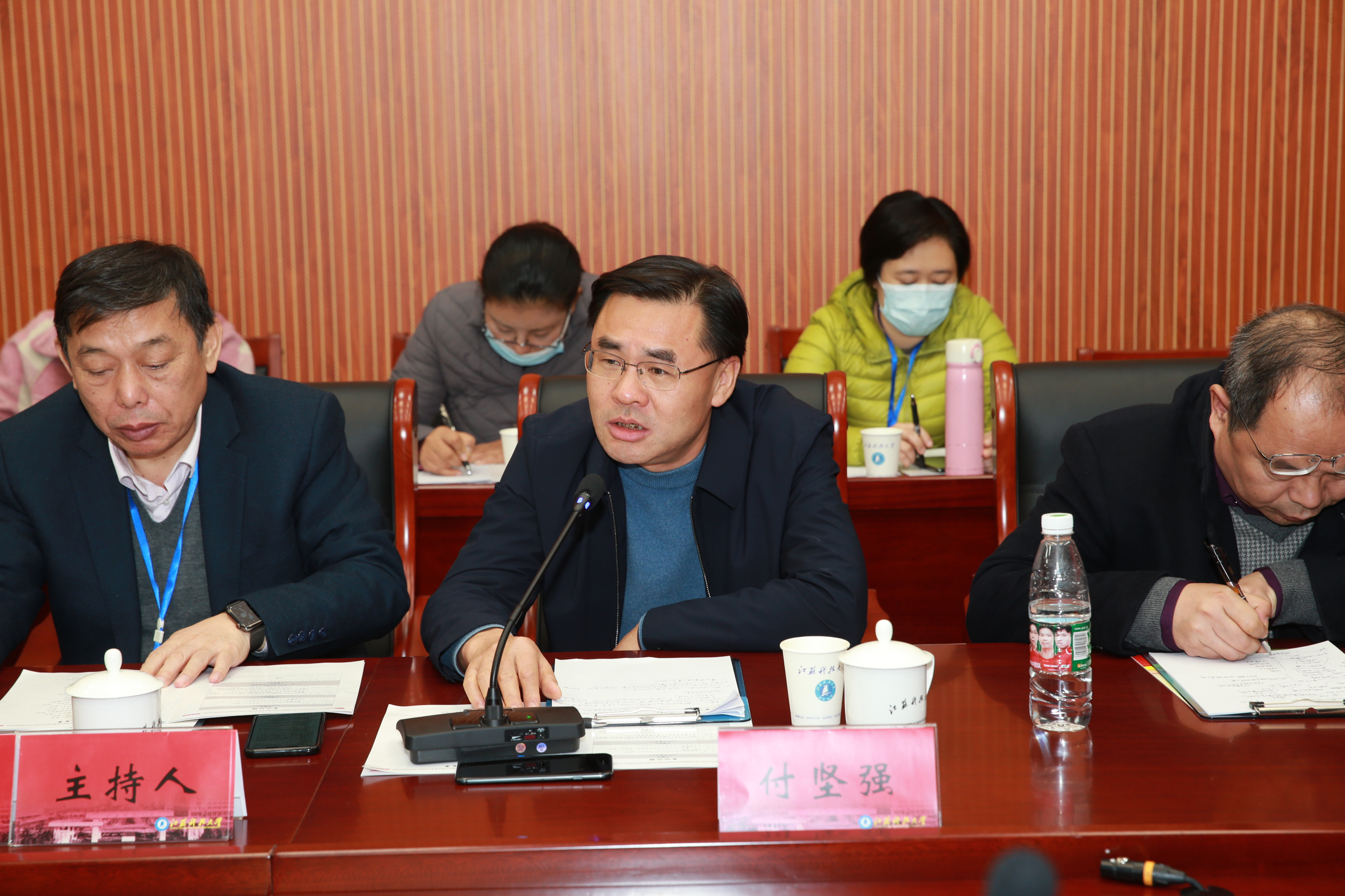 1638167250459698.jpg 1638167250459698.jpg