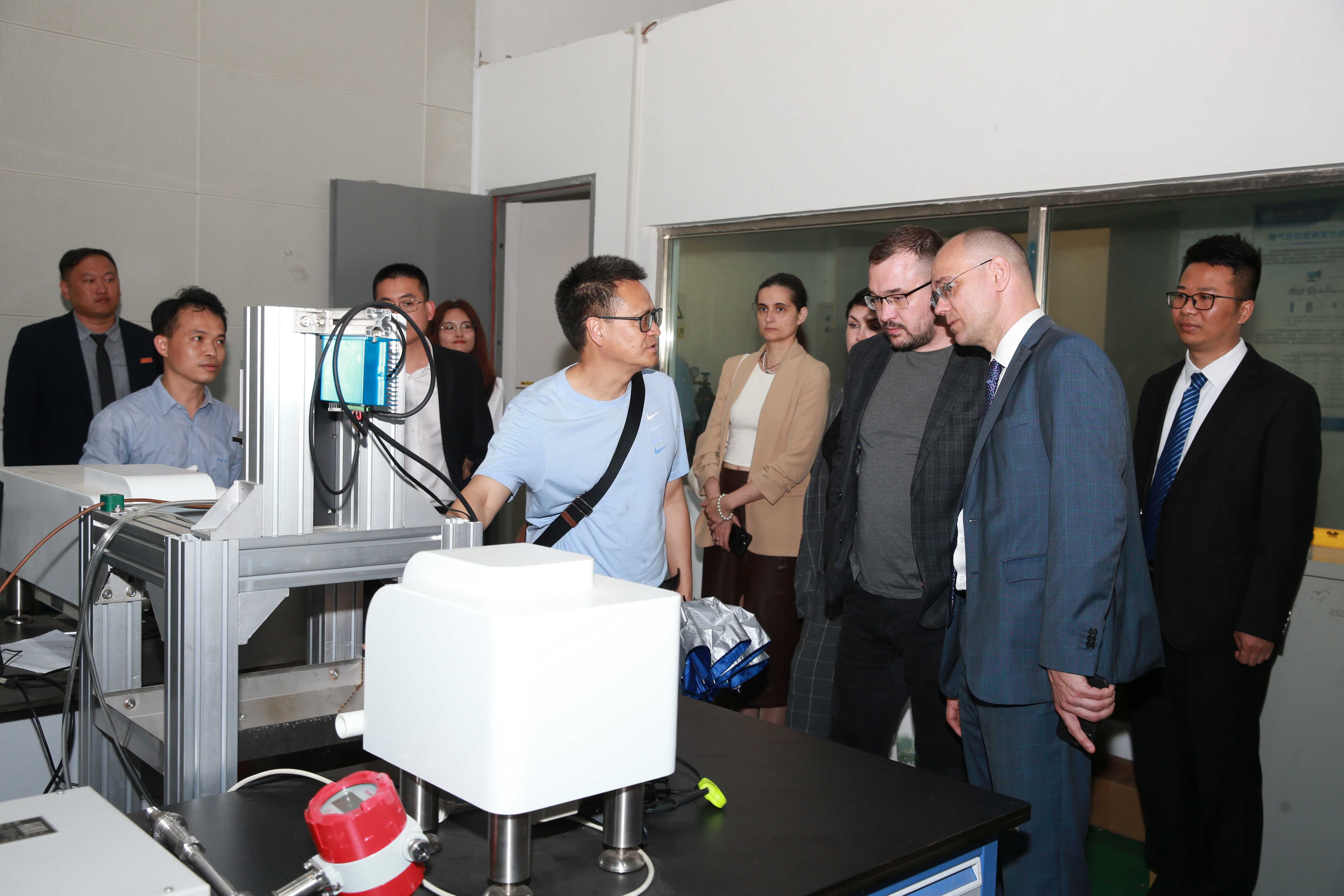 1683337080246726.jpg 31e17b51-c86b-4ef7-91b9-988e120a9c2e.jpg