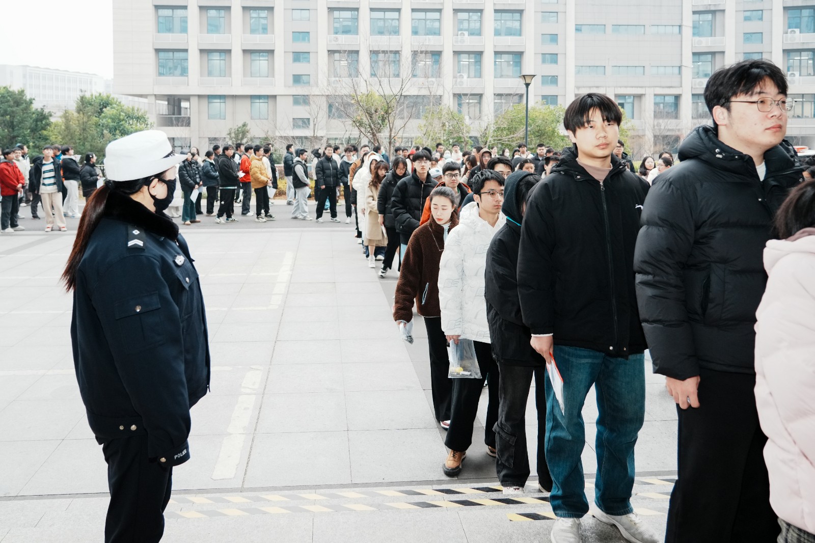 1766301636539713.jpg 1766301636539713.jpg